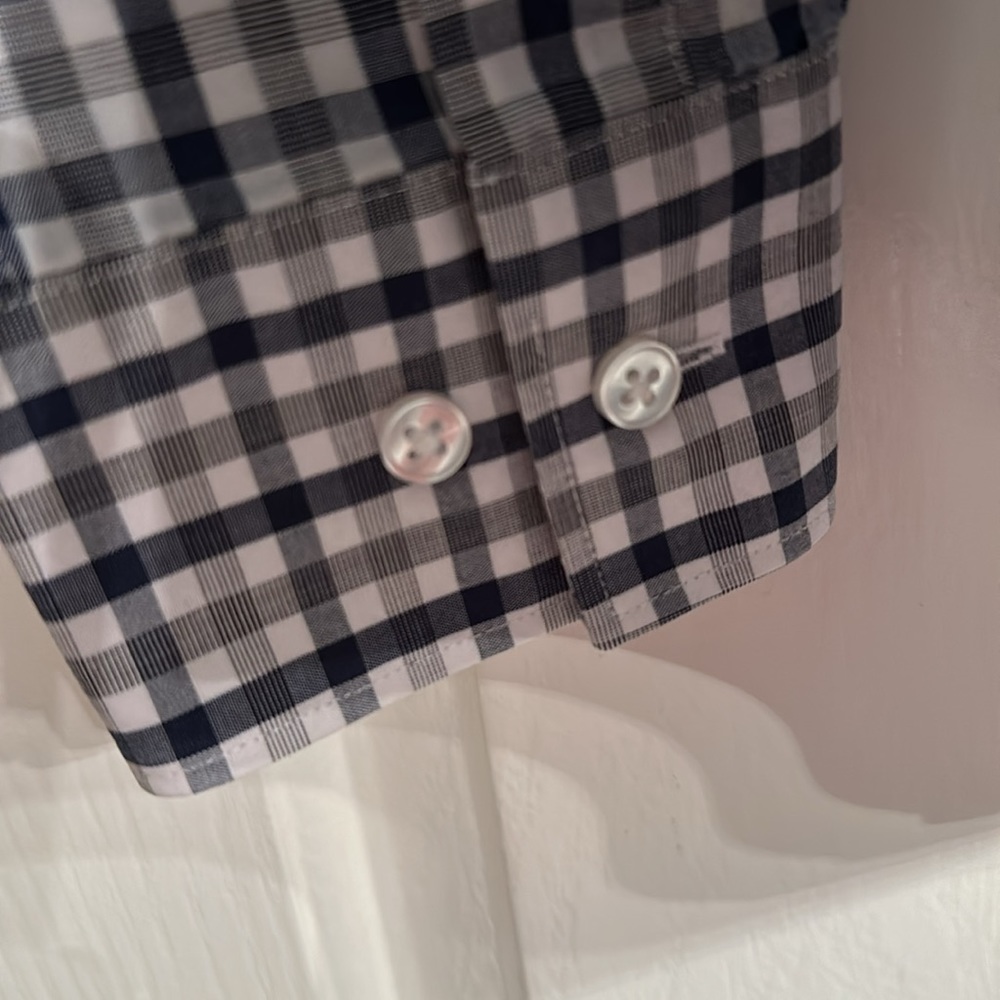 William Rast button down shirt - Picture 5 of 5